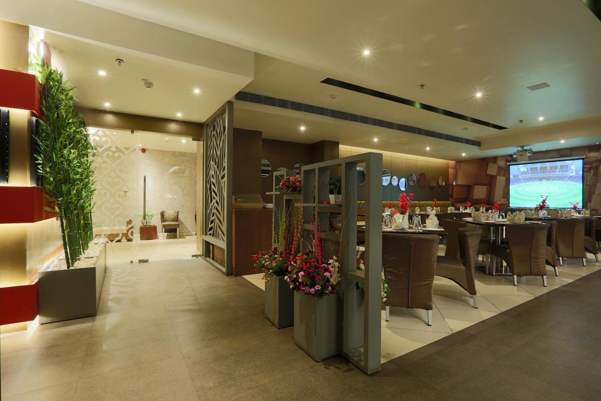 Hotel Prithvi Palace Igi Airport Delhi Ню Делхи Екстериор снимка