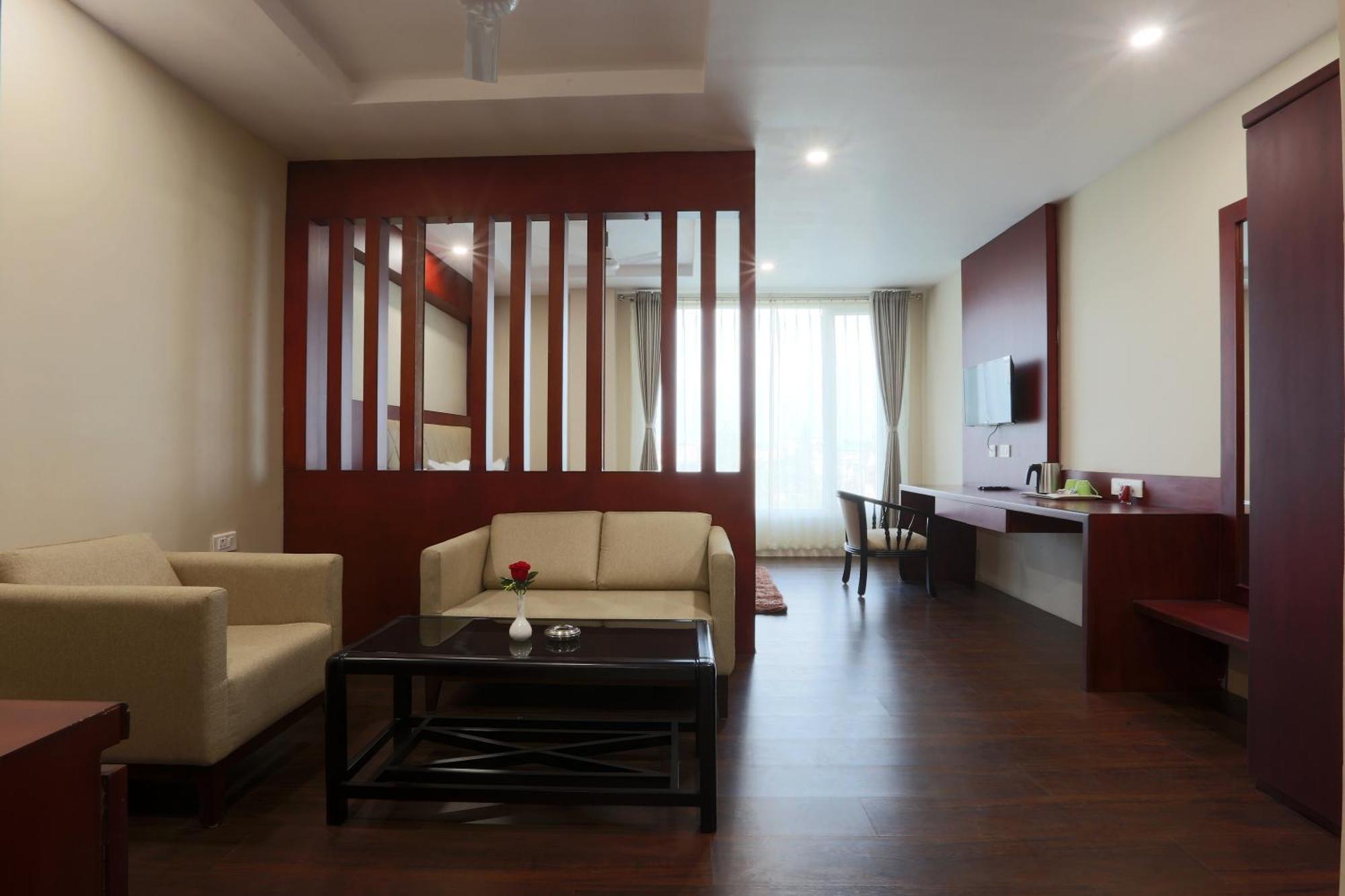 Hotel Prithvi Palace Igi Airport Delhi Ню Делхи Екстериор снимка